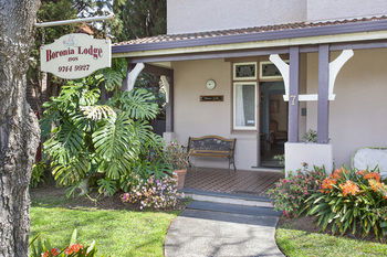 Boronia Lodge Burwood - Accommodation Daintree 10