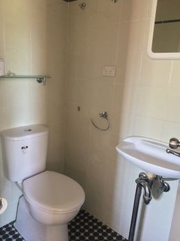Boronia Lodge Burwood - Accommodation Daintree 17