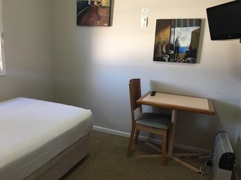 Boronia Lodge Burwood - Accommodation Daintree 30