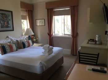 Boronia Lodge Burwood - Accommodation Daintree 33
