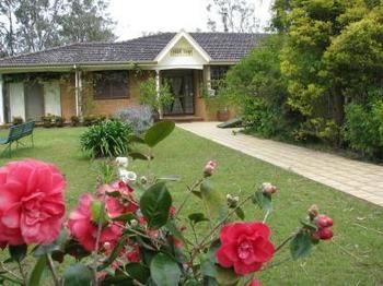 Hill Top Country Guest House - Accommodation Daintree 1