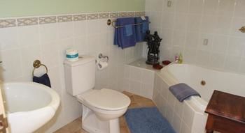 Lurline House - Accommodation Daintree 6