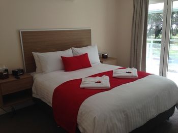 Huskisson Beach Bed And Breakfast - Accommodation Daintree 14