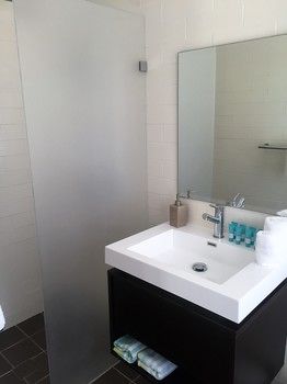 Huskisson Beach Bed And Breakfast - Accommodation Daintree 32