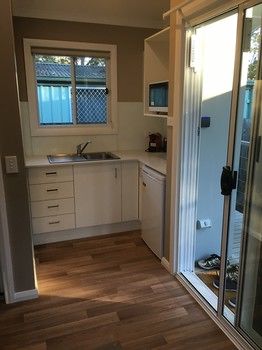 Huskisson Beach Bed And Breakfast - Accommodation Daintree 77