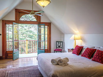 The Regents Park - Accommodation Daintree 13