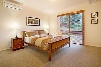 Annie's Escape In Warburton - Accommodation Daintree 1