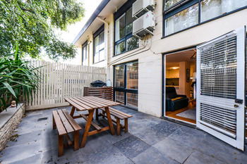 UrbanMinder @ Westbury - Accommodation Daintree 17