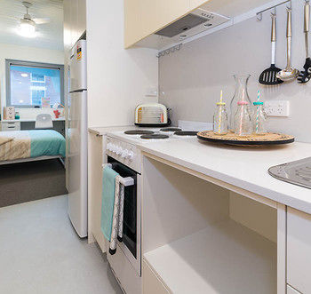 Student Village Melbourne - Accommodation Daintree 6
