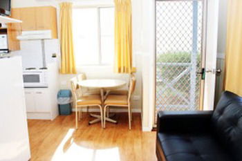 REDHEAD BEACH HOLIDAY PARK - Accommodation Daintree 9
