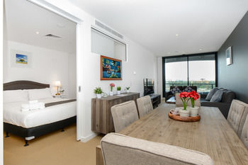 UrbanMinder At SQ - Accommodation Daintree 6