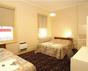 Alexander Hotel - Accommodation Daintree 1