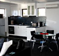 Rosie's Cottage and Town House - Accommodation Daintree