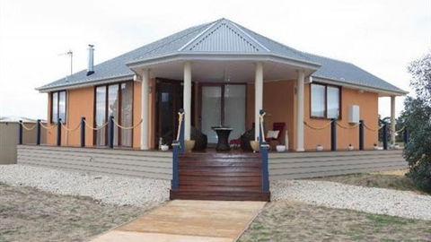 Aurora Cottages - Accommodation Daintree 0
