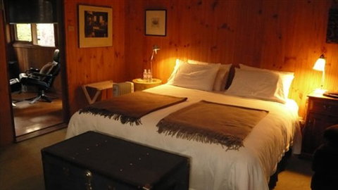 Braeside Mount Macedon Country Retreat And Bed & Breakfast - Accommodation Daintree 1