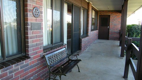 Boomers Guest House Hamilton - Accommodation Daintree 2