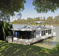 Boats and Bedzzz - The Murray Dream self-contained moored Houseboat - Accommodation Daintree