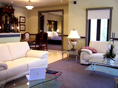 Camperdown's Historic Mill - Accommodation Daintree 2