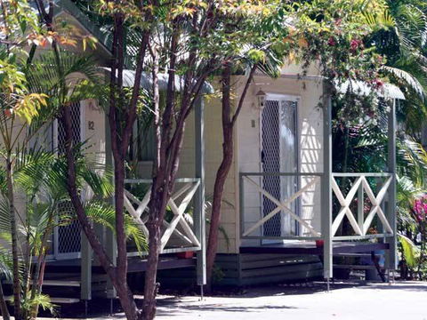 Emerald Cabin & Caravan Village - Accommodation Daintree 2