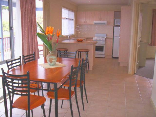 Eden NSW Accommodation Daintree