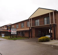 Holbrook Town Centre Motor Inn - Accommodation Daintree