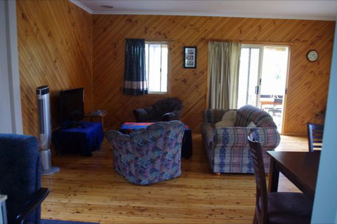 Culburra Cottage - Accommodation Daintree 23