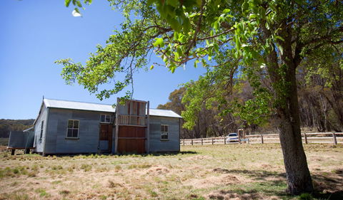 Brackens Cottage - Coolah - Accommodation Daintree 0