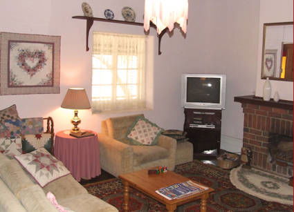 Rock Of Ages Cottage B&B - Accommodation Daintree 1