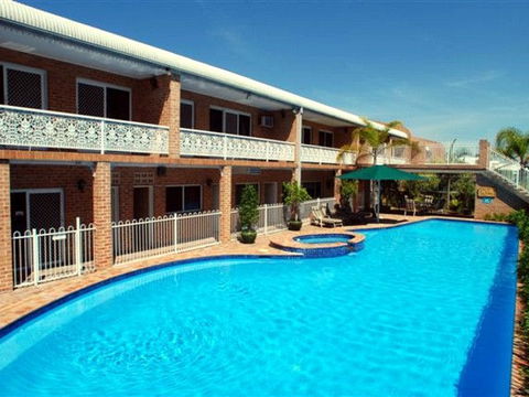 Hermitage Campbelltown - Accommodation Daintree 5