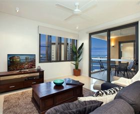 Absolute Waterfront Luxury Apartments - Accommodation Daintree 5