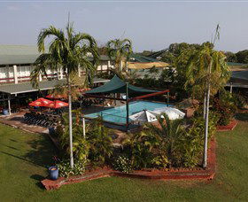 Walkabout Lodge - Accommodation Daintree 0