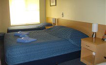 Benjamin Singleton Motel - Singleton - Accommodation Daintree 1