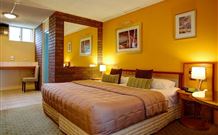 Matador Motor Inn - Coffs Harbour - Accommodation Daintree 2