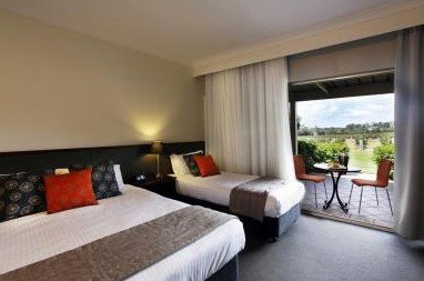 Harrigan's Irish Pub And Accommodation - Accommodation Daintree 4