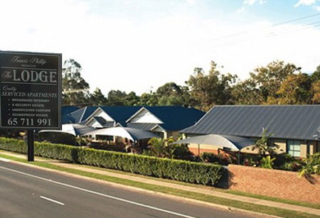 Francis Phillip Motor Inn - Accommodation Daintree 0