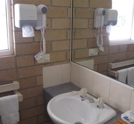 Mundubbera Motel - Accommodation Daintree 3