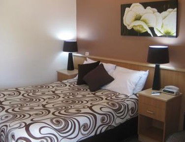 Tumut NSW Accommodation Daintree