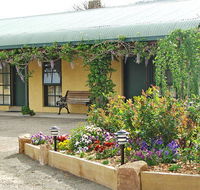 Omeo Motel - Accommodation Daintree