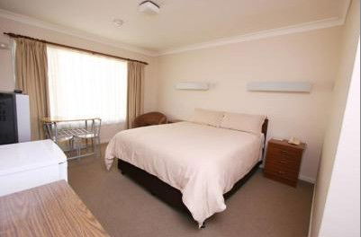 Alpha Motel - Accommodation Daintree 1