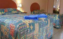 Yamba Twin Pines Motel - Yamba - Accommodation Daintree 0