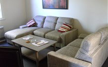 Longreach Riverside Retreat - Accommodation Daintree 2