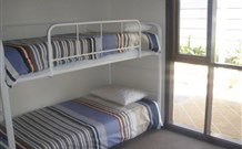 Two Doors - Accommodation Daintree 7
