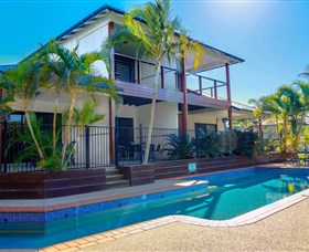 Round Hill QLD Accommodation Daintree
