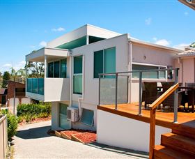 Hilltop Mansion Gold Coast - Accommodation Daintree 1