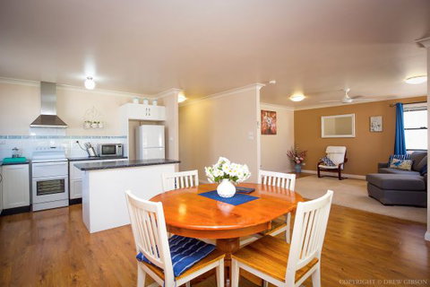 Dell-Lee Cottage - Accommodation Daintree 3
