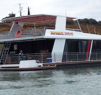 Takeme2 Houseboat - Accommodation Daintree