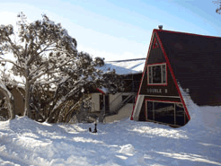 Double B Ski Lodge - Accommodation Daintree 0