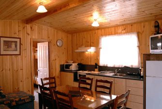 Captain James Cook Memorial Caravan Park - Accommodation Daintree 0