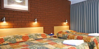 Best Western Lonsdale Motor Inn - Accommodation Daintree 1