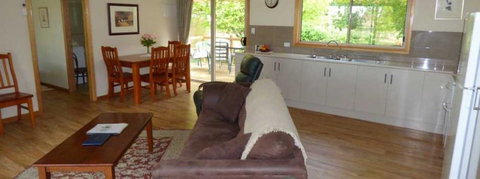 Camawald Coonawarra Bed & Breakfast - Accommodation Daintree 3